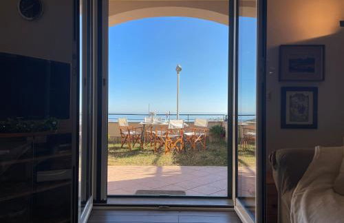 3-room apartment with sea view, A/C & Free Parking - Foto 7