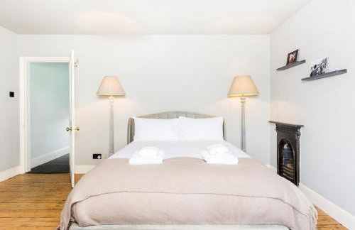 Stunning 2-bed Townhouse in Moreton-in-Marsh - Pass the Keys - Foto 24