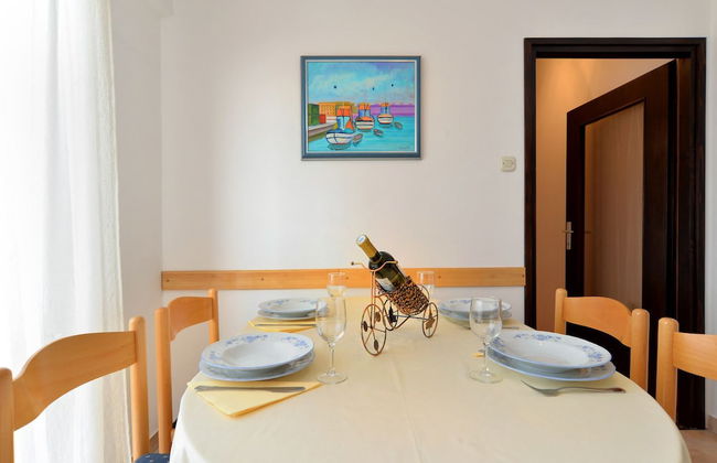 Apartment 1803 - Photo 16