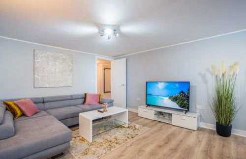 Charming Apartment In Andover Town Centre 55'' 4K Smart TV Netflix - Photo 2