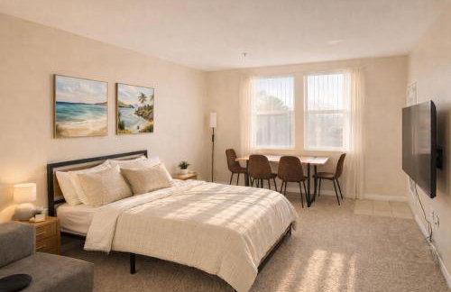 Premium 1 & 2 Bedroom Stay Near Venice Beach with Pool Hot Tub & Cinema - Foto 13
