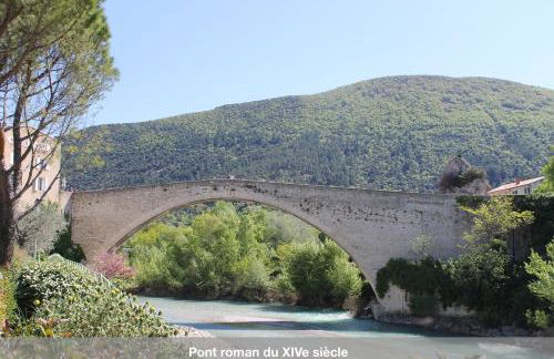 Maison de charme à Nyons au milieu des vignes - Foto 42