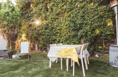 Modern & Airy Silver Lake 2bedroom 2 bath Front House - Photo 46