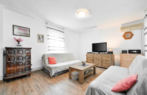 Amazing Home In Ivanska With Kitchen - Foto 23