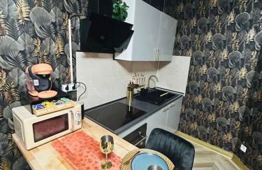 Loveroom 50 nuances de bulles jacuzzi et sauna privatif - Foto 12