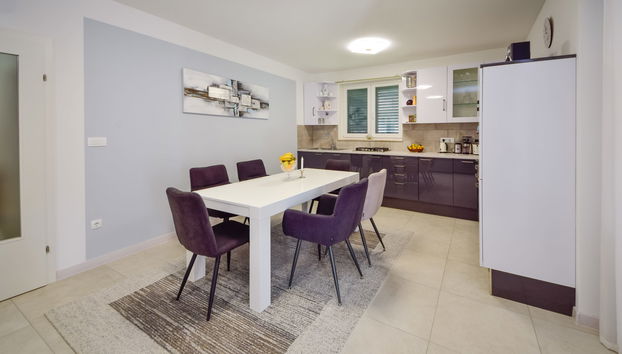 Nena - Photo 3, Kitchen / Dining Room