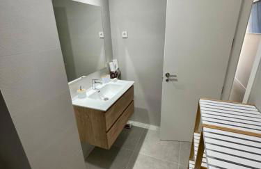 Modern 3-Bedroom with Padel and Pool Access - Photo 23