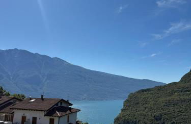 Casa del Borgo Pregasio Garden and view by Gardadomusmea - Foto 45