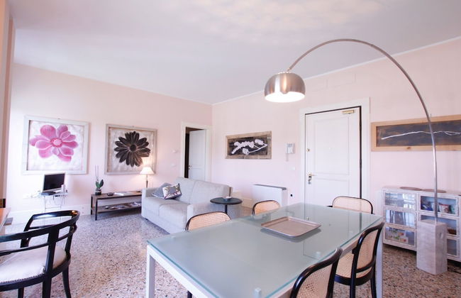 Giudecca Apartment View - Photo 12