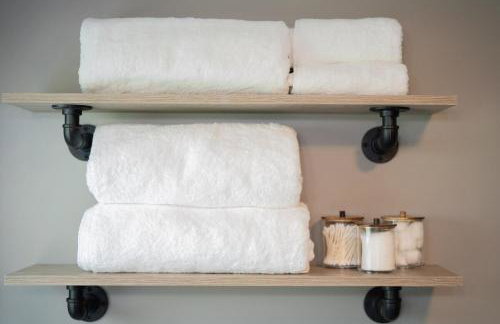 Walnut Street Retreat with Hot Tub, 3 Bedrooms - Foto 36