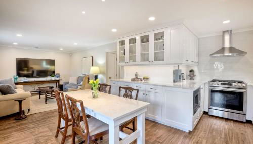 90 Walk Score, Steps to Beach, Dining - Foto 2