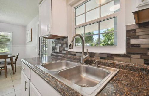 Comfortable Home in Dade City! - Foto 8