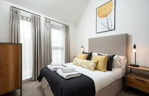 Lakeside property with access into Spa on a nature reserve Avalon WI24a - Photo 11