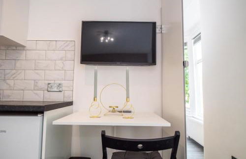 Five Seasons Liverpool City - Modern Studios near Anfield - Foto 46