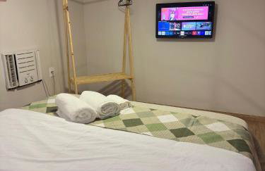 Loft de Luxo no Braga: Perfeito para Casais - Ar, Wi-Fi e Estilo - Foto 28