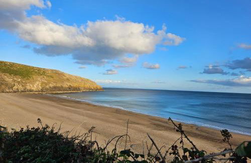 Captain’s Cabin - Photo 53