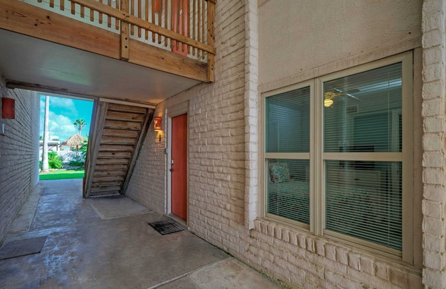 Beach Boardwalk Access Pool + Remodeled Interior Tropical Haven by Avantstay - Photo 45