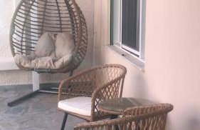 Central, Calm with Courtyard - Foto 17