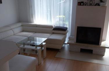 Ogrodzony dom nad morzem na wyłączność Rewa - Foto 4