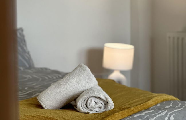 Beautiful 2-bed Apartment in London - Photo 7