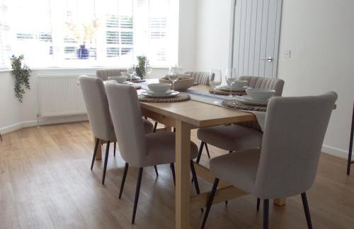 Beach Retreat luxury home just 2 minutes walk to the beach - Foto 14