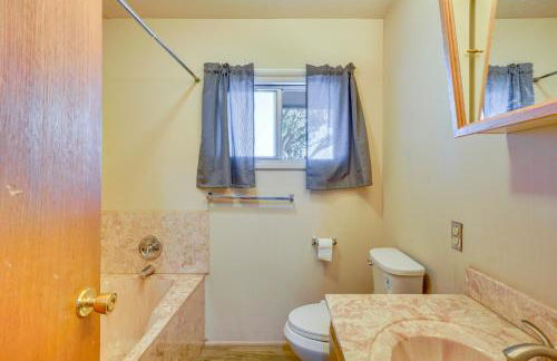 Mtn-View Gem on 20 Acres Patagonia Cabin Hideaway - Foto 19