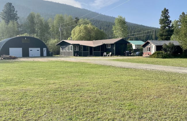 Peaceful Cottage in the Bitterroot - Photo 13