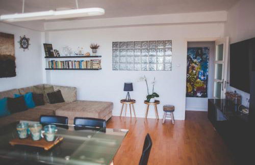 AP-1 XimoApartments con VISTAS PANORÁMICAS AL MAR - Photo 6