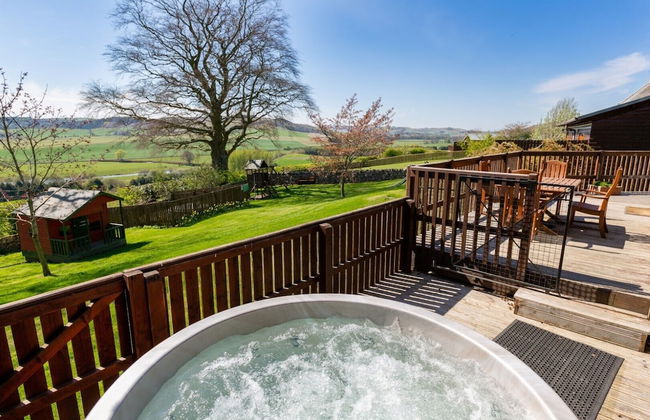 Douglas Fir Lodge With Hot Tub Near Cupar, Fife - Foto 1