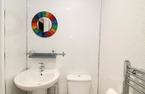 Wisteria Cottage - Photo 12