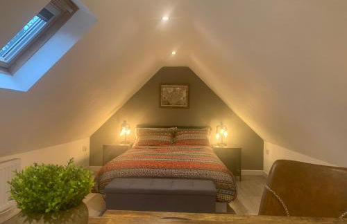 Fantastic Location, Annexe with Hot Tub - Photo 1