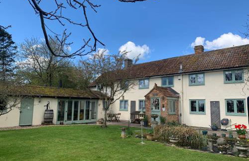 The Nest at Walnut Cottage - Foto 1