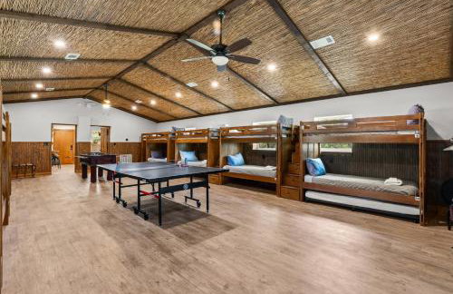 Camp David Retreat - Pool, Pickleball & Views - Photo 13