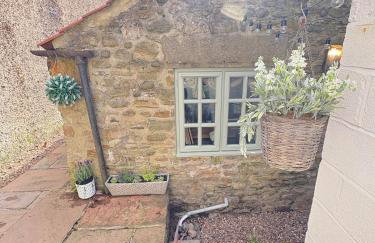 The Old Dairy Cottage - Photo 43