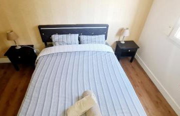 LE PETIT THAI 2 Pièces Climatisé Centre ville avec balcon - Foto 2