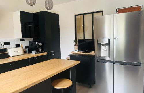 Maison de standing, jardin & BBQ - Circuit 24H à 5 min - Photo 11