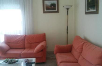 Passeig Maritim Apartment - Photo 22