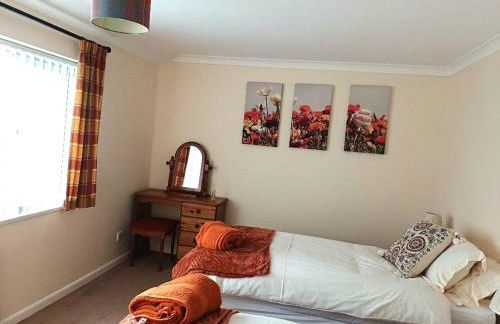 Sir Isaac Newton Grantham good access to A1 & A52 Pets stay FREE - Foto 23