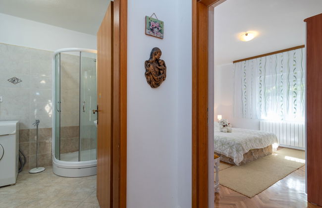 Melita Lara - Foto 21