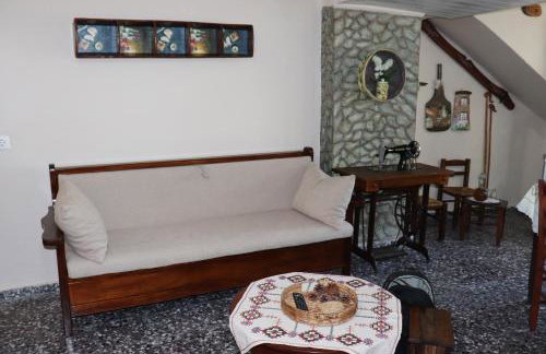 Mary's house - Photo 35