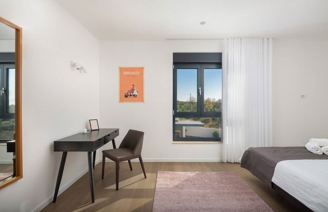 Holly - With Pool - H - Foto 6