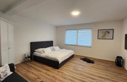 Seven Days Home - Foto 1