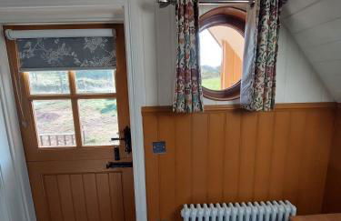 Cosy Countryside Cabin - Sleeps 2 Parking & Farm - Foto 21