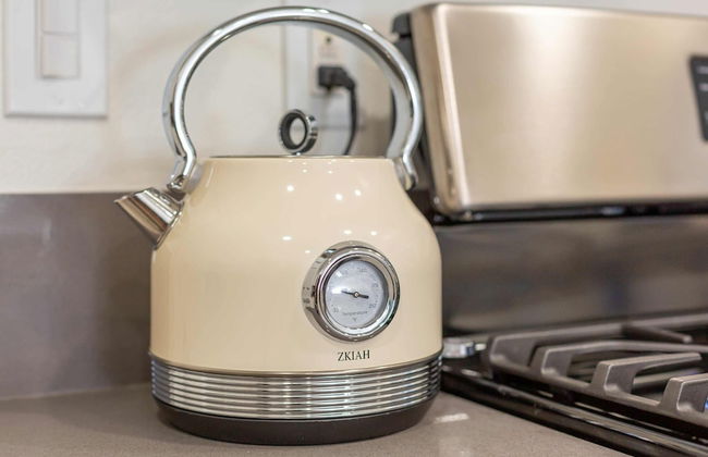 Elegant Pasadena Retreat Prime Comfort Awaits - Foto 64