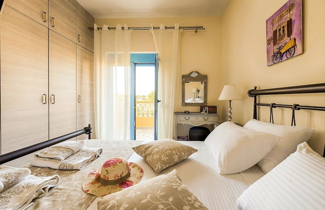 Lindos Luxury Retro Villas - Photo 24