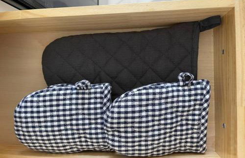 Gorgeous Abode 3 Bedrooms Hide-out in Mesa - Photo 12