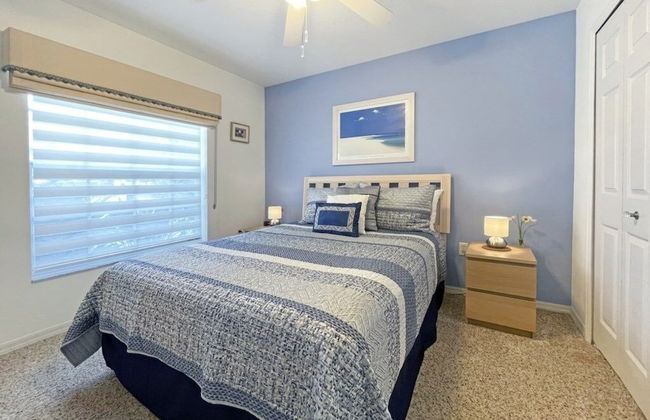 Greatest Grove 4 Bedroom Home by RedAwning - Photo 8