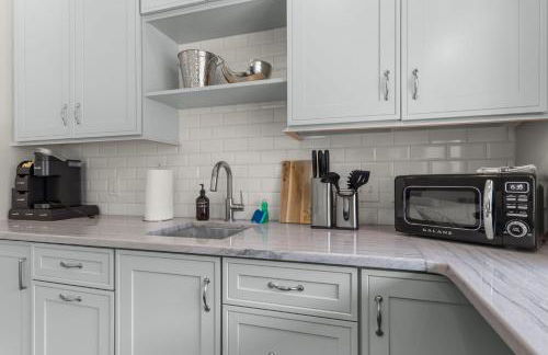 SoHo Serenity - Amazing Home with Private Pool & Hot Tub, SoHo District - Foto 58