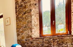 Renovated Tuscan Home overlooking Vineyards - Photo 10