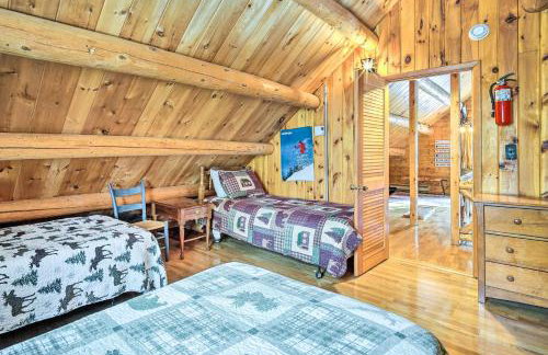 Andover Cabin Retreat with Hot Tub and Fireplace! - Foto 21